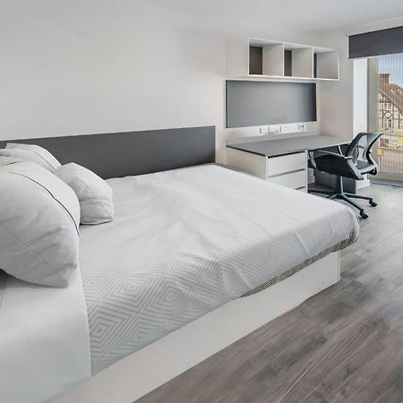 For Students Only Studios At Chapter White City In London Bagian luar foto