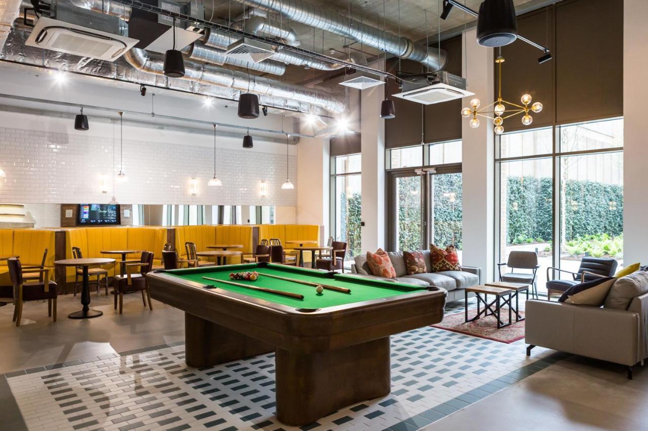 Chapter White City In London Bagian luar foto
