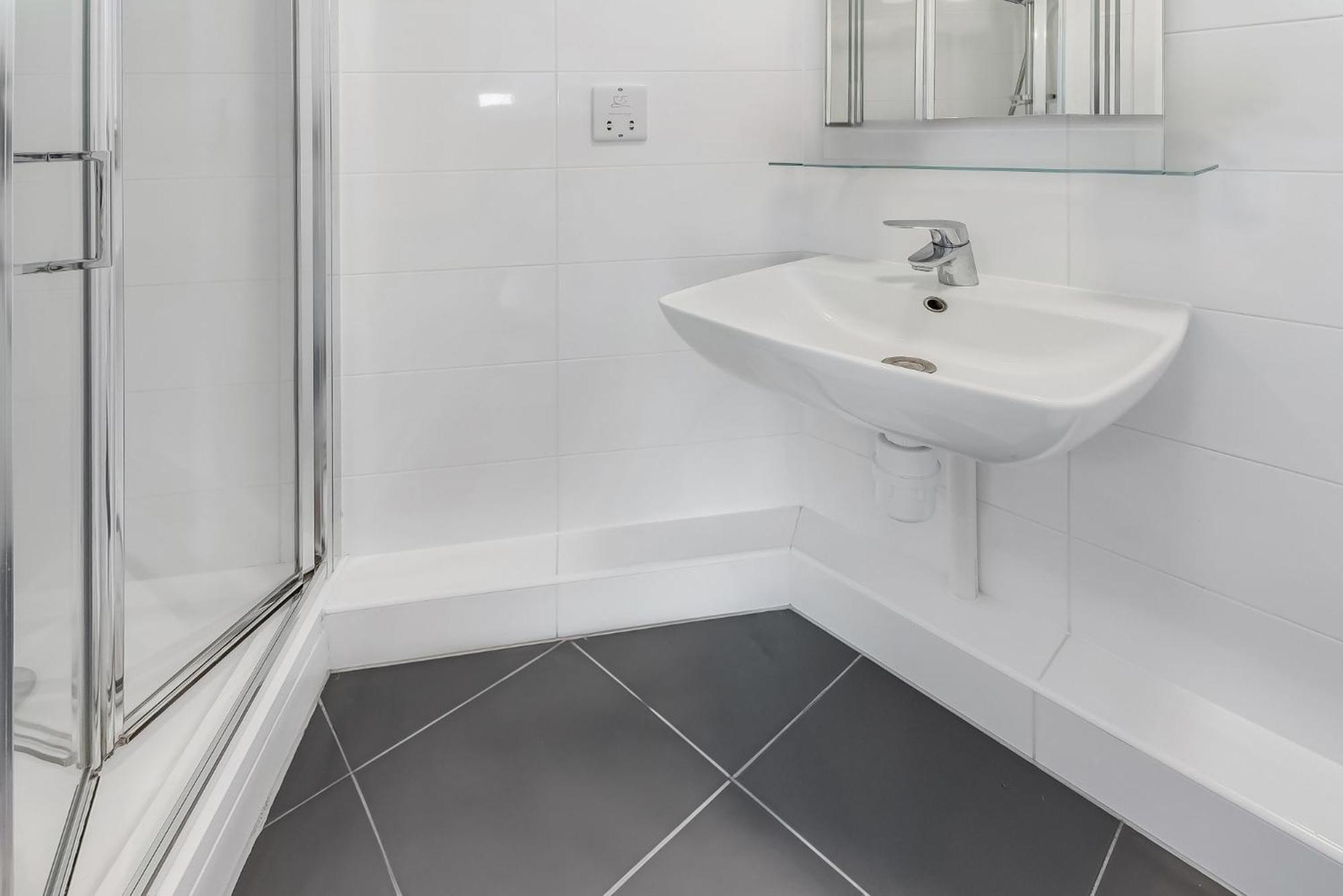 Chapter White City In London Bagian luar foto